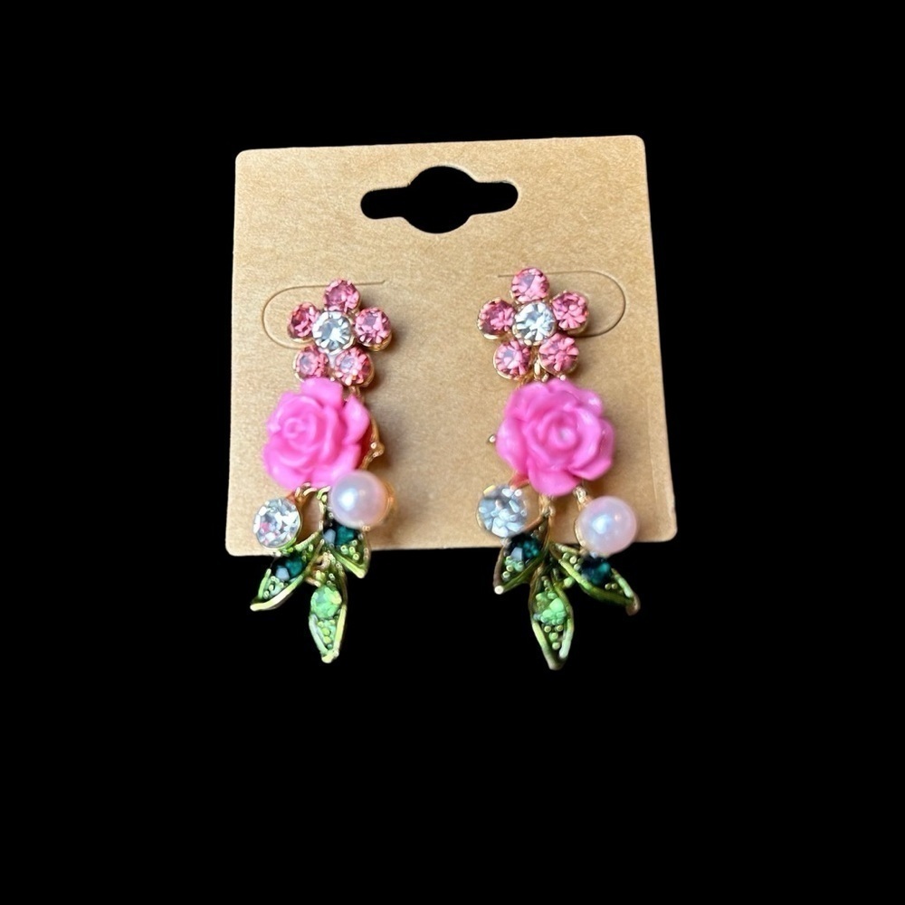 Pink Flower Rose Cluster Necklace Earring Set w/ Faux Pearl & Rhinestone Accents - Picture 8 of 15
